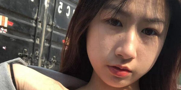 สาวสวยน่ารักเปิดนมโชว์