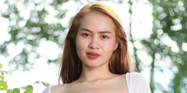 สาวไทยขนหมอยอุยนมสวย