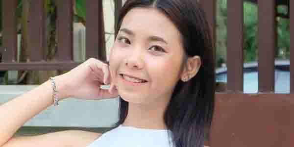 ภาพโป๊สาวตัวเล็กน่ารัก